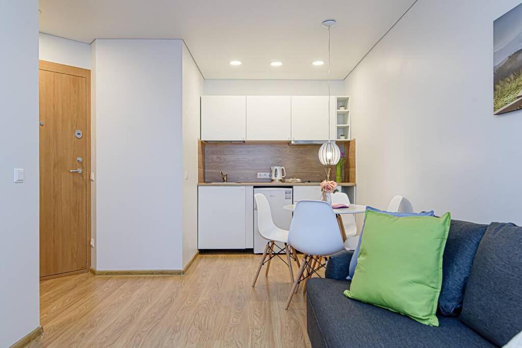 Bright Apartment,For 1-4,Near Old Town Vilnius Eksteriør billede